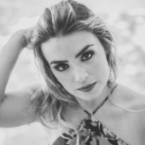 Profile picture of Priscila Vizzoni Pinon